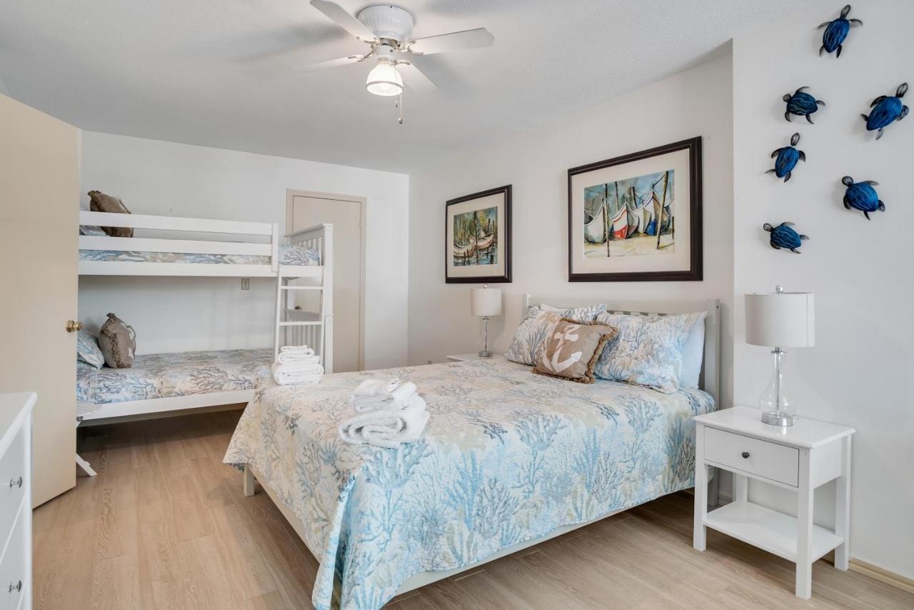 Ocean Bound Ocean Sounds In This 2 Bedroom 2 Bath Den Πορτ Αράνσας Εξωτερικό φωτογραφία